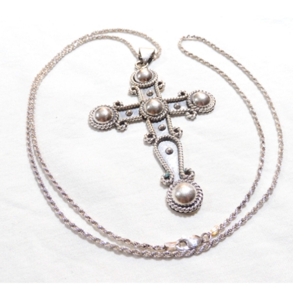 Sterling Silver Cross Pendant on 30" Sterling Silver Rope Chain. 4" Length by Just Over 2 1/4" Width