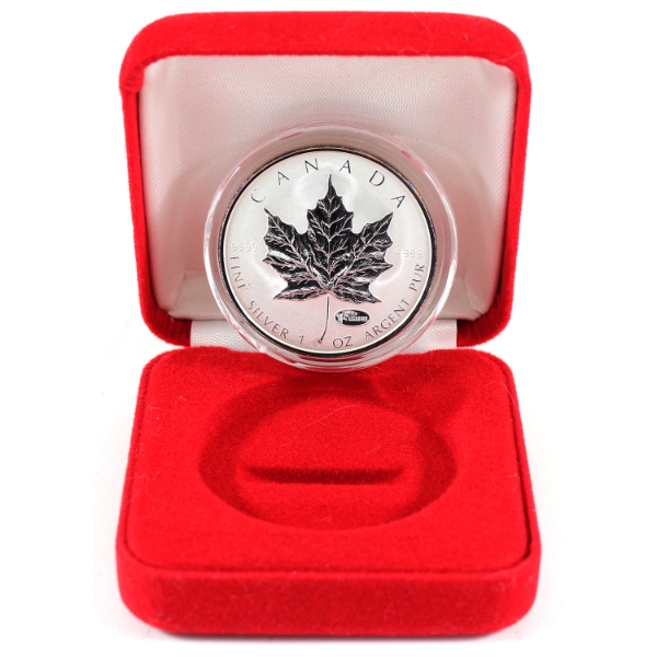 2000 $5 Silver Maple Leaf 1oz .9999 Fine Silver Coin w/ Expo Hannover Privy Mark (Tax Exempt)