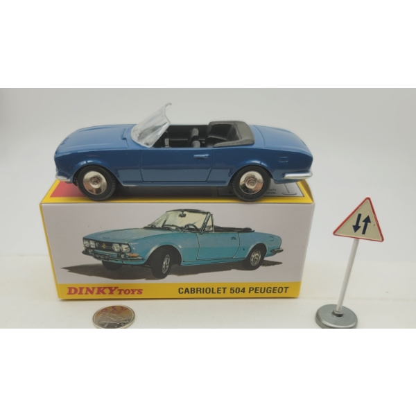 Dinky Toys Atlas PEUGEOT CABRIOLET 504 with ROAD SIGN in Original Box