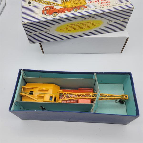  Dinky Toys # 972 20 Ton Lorry Mounted Crane COLES Great Shape with Inserts and Crisp Original Box