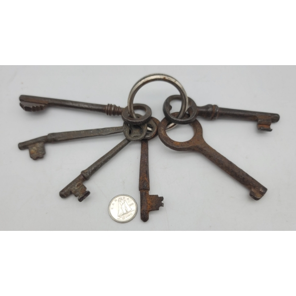 6 VINTAGE SKELETON KEYS