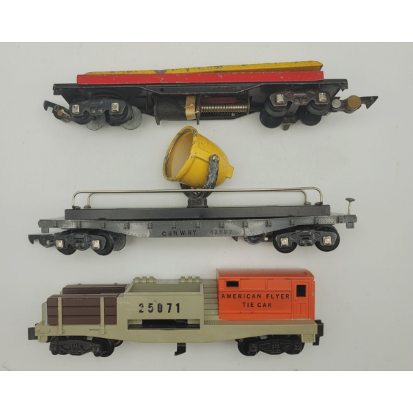 3 American Flyer Freight Cars Good Condition