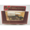 Image 1 : Models of Yesteryear 1918 WARINGS WINE CROSSLEY DELIVERY TRUCK in Original Box