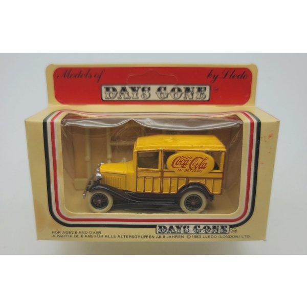 COCA-COLA DELIVERY VAN in Original Box