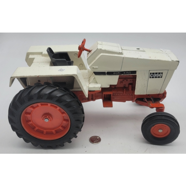 CASE AGRI - KING Tractor