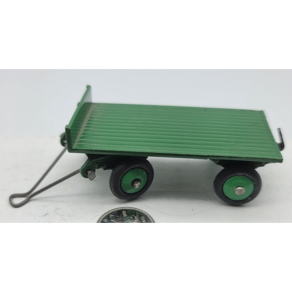 DINKY TOYS #25G CARGO TROLLEY like new