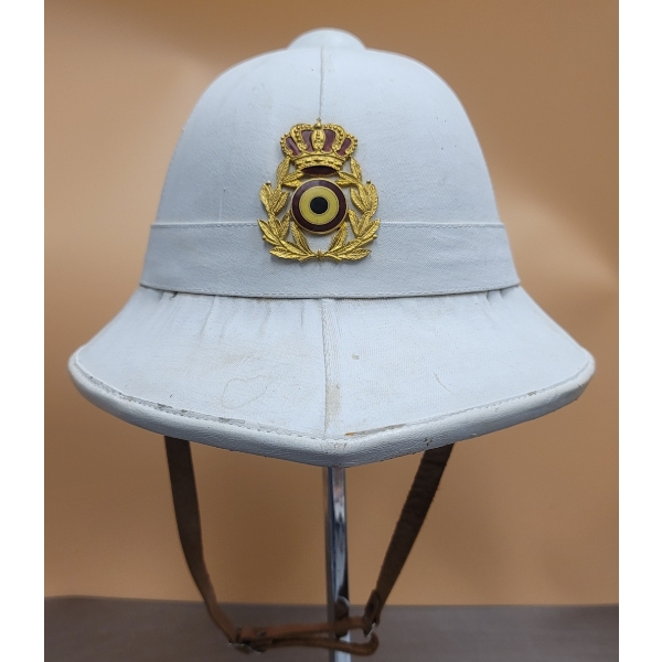 BELGIUM MILITARY PITH HELMUT Great Badge and Condition