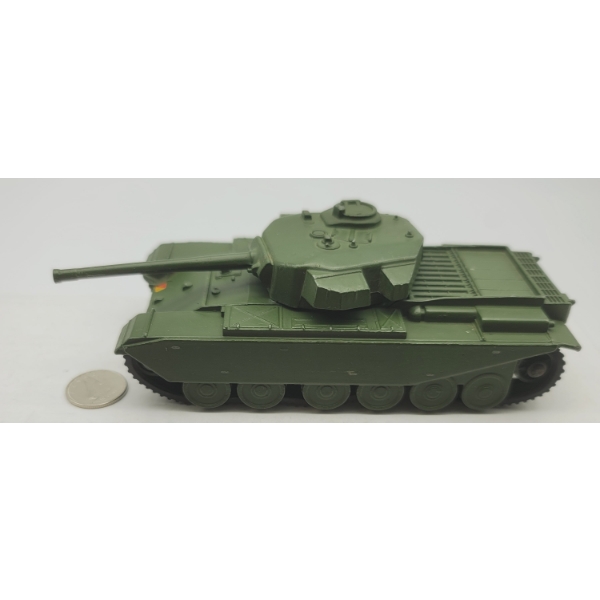 DINKY TOYS MILITARY CENTURION TANK Very Clean with Tracks 