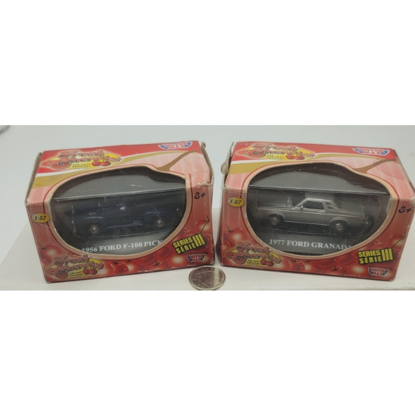 2 Motor Max Ford Granada & Pick Up 1/87 Scale Vehicles
