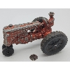Image 2 : Vintage MM Cast Aluminum Rubber Wheels Narrow Crop Tractor 