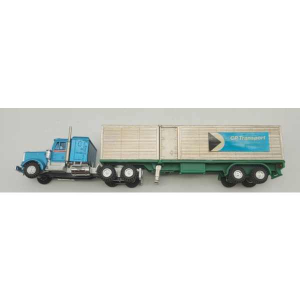 CP TRANSPORT Kenworth Tractor & Van Trailer