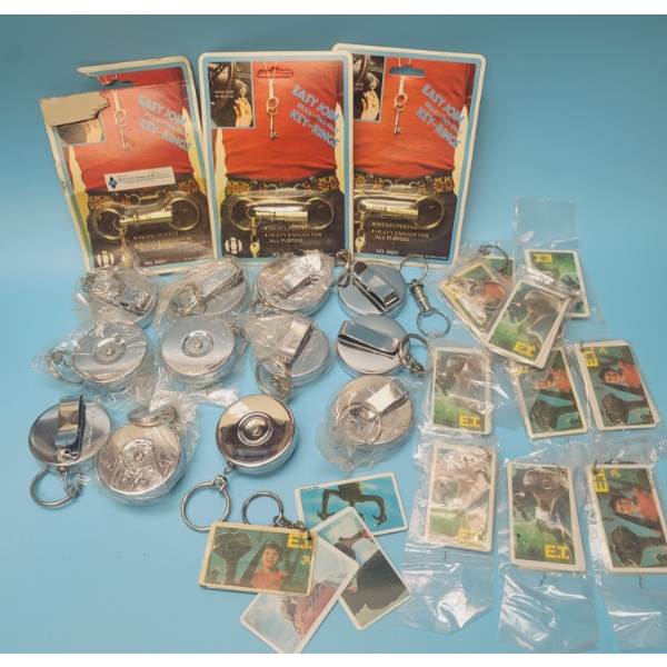 ET EXTRA TERRESTRIAL & OTHER KEY RINGS