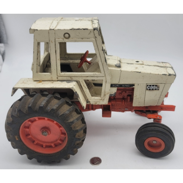 CASE INTERNATIONAL AGRI KING Tractor