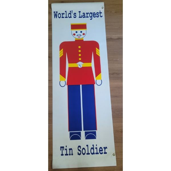 NEW WESTMINSTER Street Light Banner WORLDS LARGEST TIN SOLDIER like new
