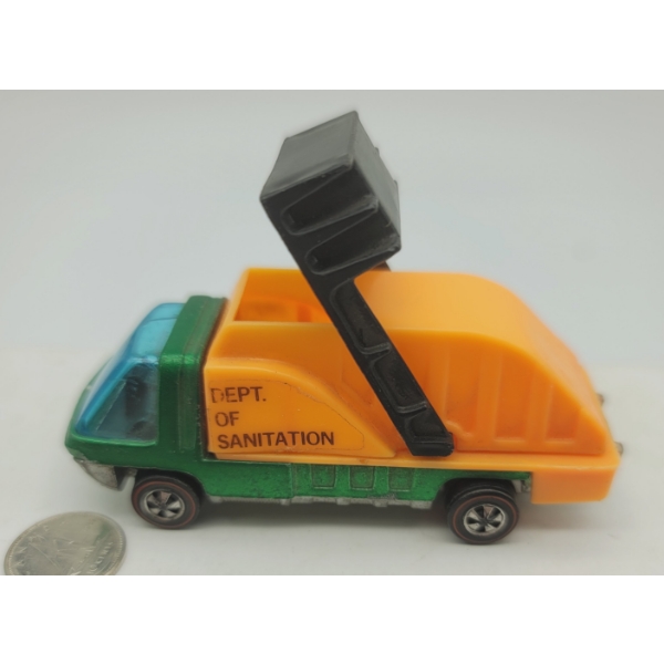 Vintage HOT WHEELS REFUSE TRUCK 