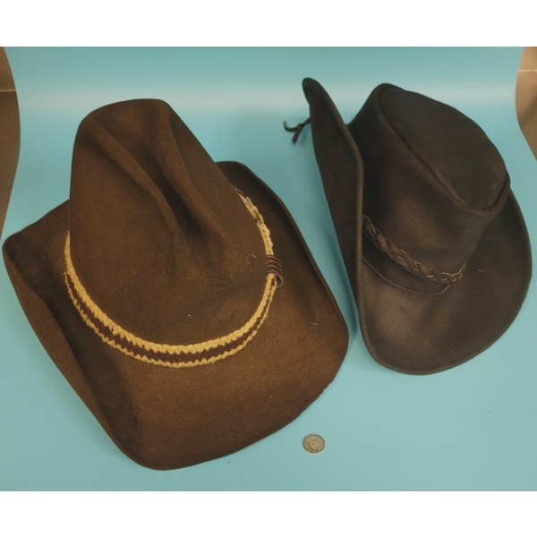2 COWBOY HATS