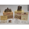 Image 1 : 2 DAVID WINTER COTTAGE'S with Certificates and Boxes