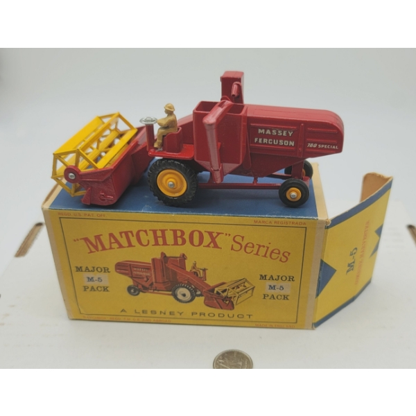 MATCHBOX LESNEY MAJOR PACK M5 COMBINE HARVESTER IN ORIGINAL BOX