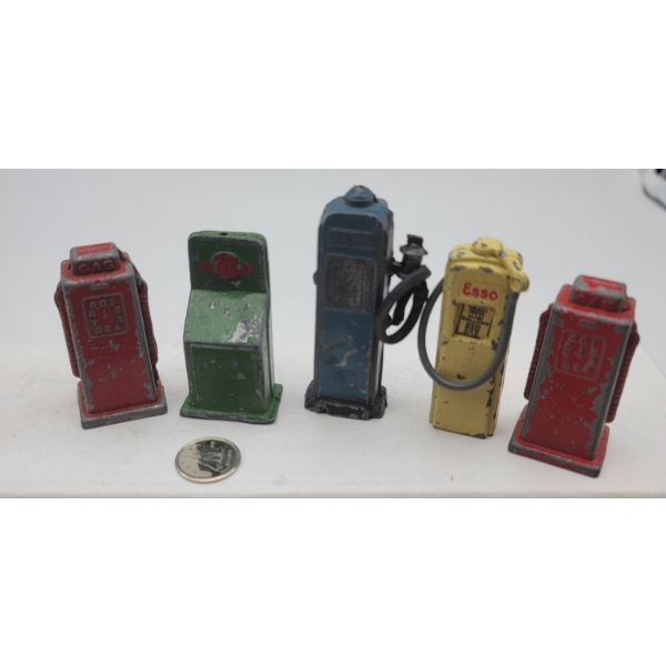 4  Garage GAS PUMPS & 1 OIL CABINET great for display purposes