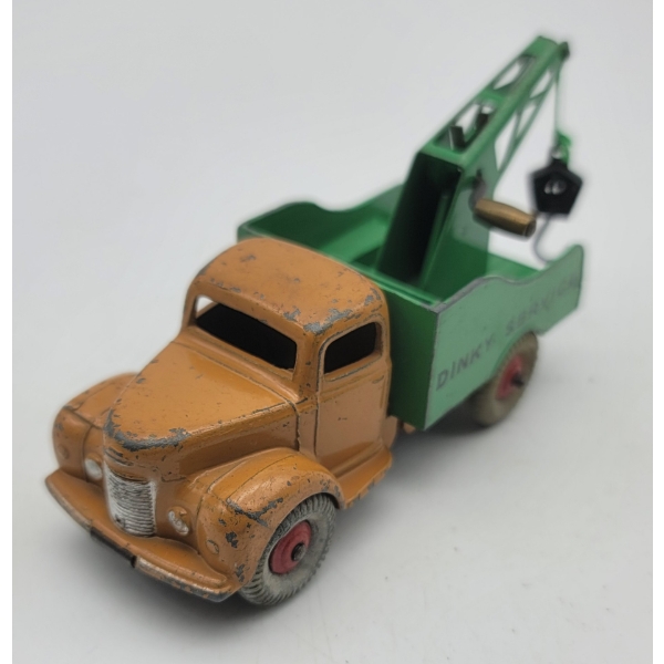 Vintage DINKY TOYS Commer Breakdown Truck