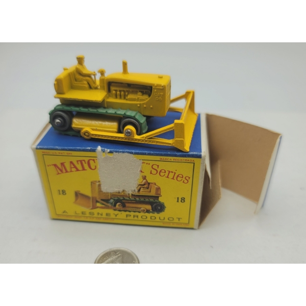 MATCHBOX LESNEY #18 CATERPILLAR BULLDOZER IN ORIGINAL BOX