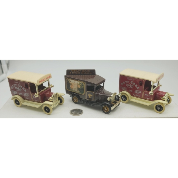 3 LLEDO DELIVERY VANS