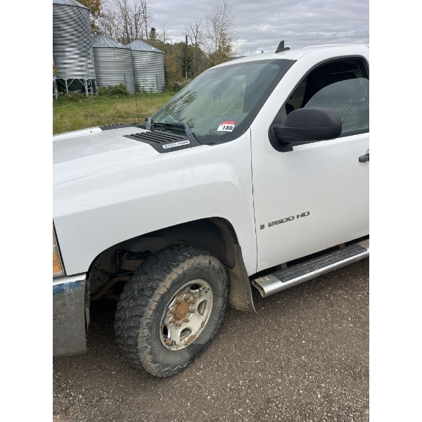 2008 3/4 Ton Silverado Duramax Crew Cab, 2500HD, 86800 Miles, Air Conditioning