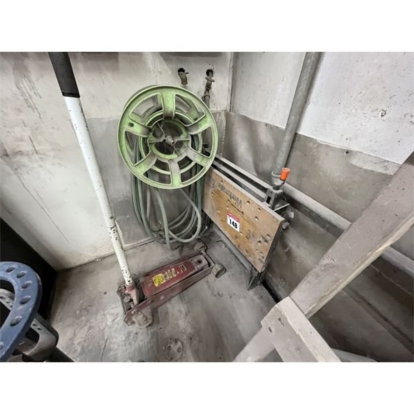 Workmate Black & Decker Bench, 3 Ton Floor Jack