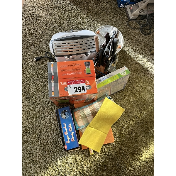 Blender, popcorn popper etc.