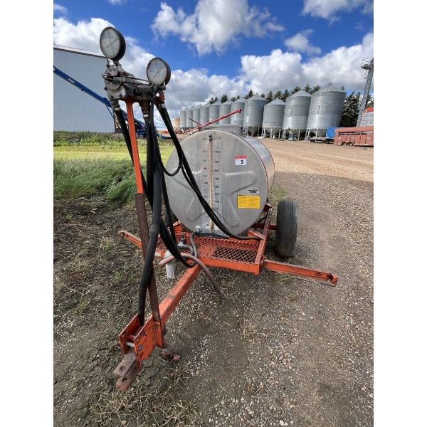 Sprayer 250 gal stainless steel tank