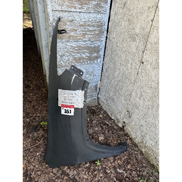 2014-2018 Jeep Cherokee  Right Front Fender