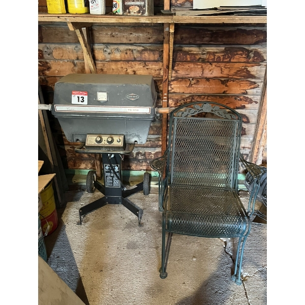 BBQ & 2 Lawn Chairs