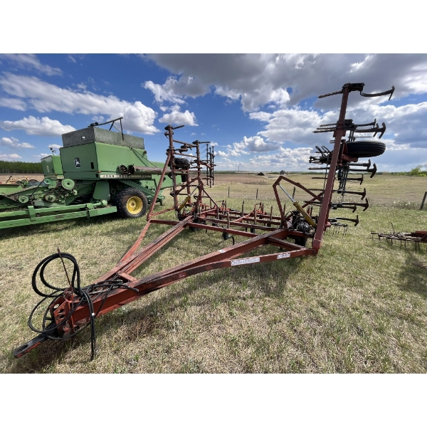 L-240 Challenger Cultivator