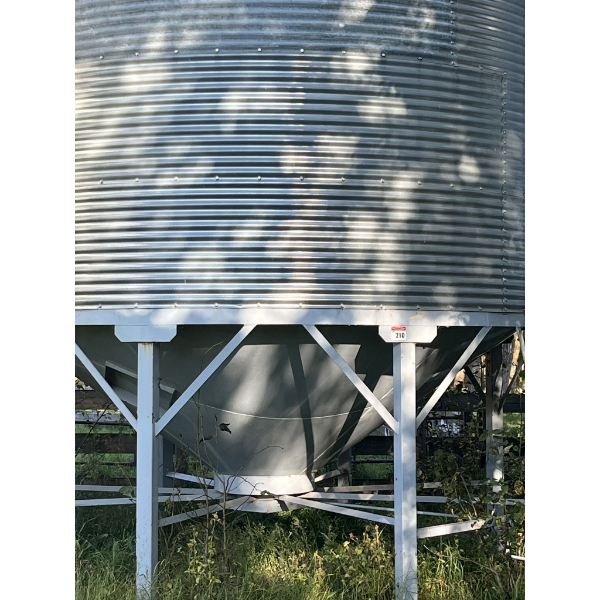 Westeel Rosco 2700 bushel Hopper Bin with Ladder