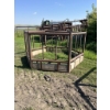 Image 1 : bale feeder