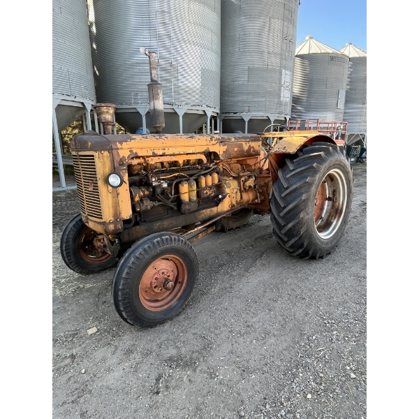 Minneapolis GB Tractor