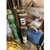 Image 2 : 2 Pump Jacks