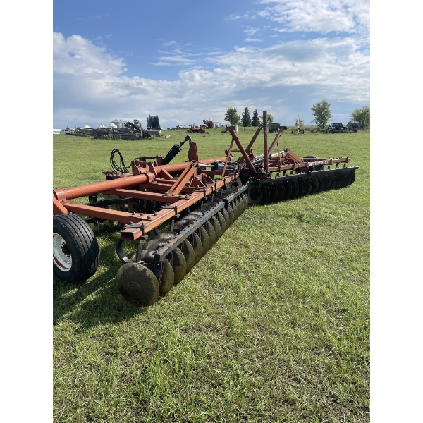 26-foot disc with spring gangs