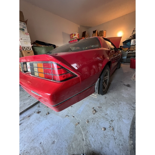 1986 Z28 Camaro Car, 26000km, Power Windows, Cruise Control, Fuel Injected, Spare Tire & Floor Jack