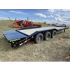 Image 1 : 2023 24ft Lode & Trail Bumper Trailer
