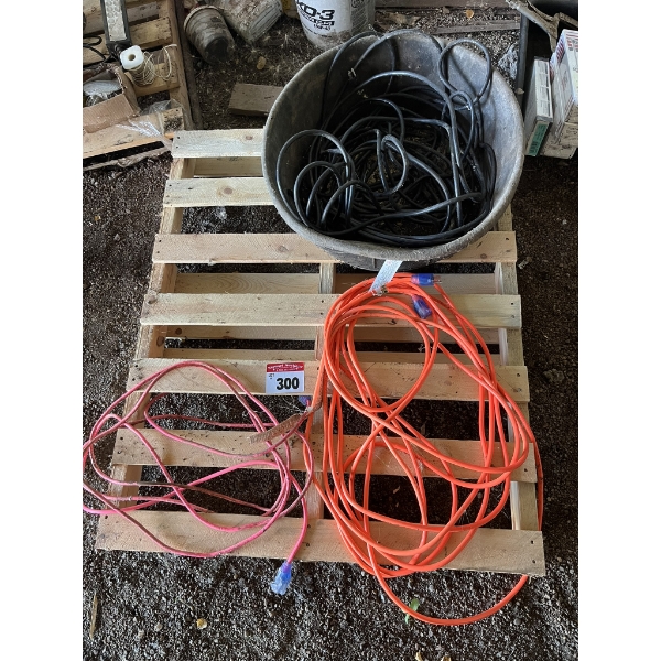 feed tub & cords