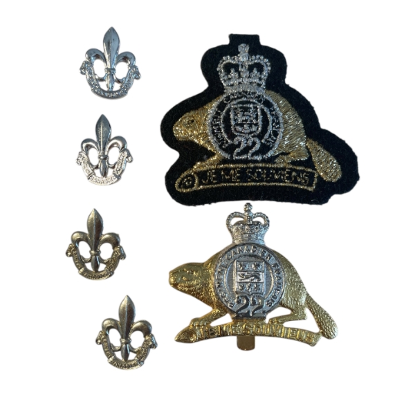 Canadian Military Badge Lot - Royal 22nd Regiment