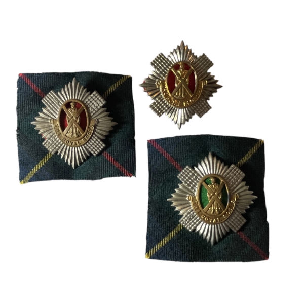 Royal Scots Cap Badge Lot