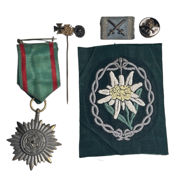 WW2 German Military Badge / Cloth Insignia Lot