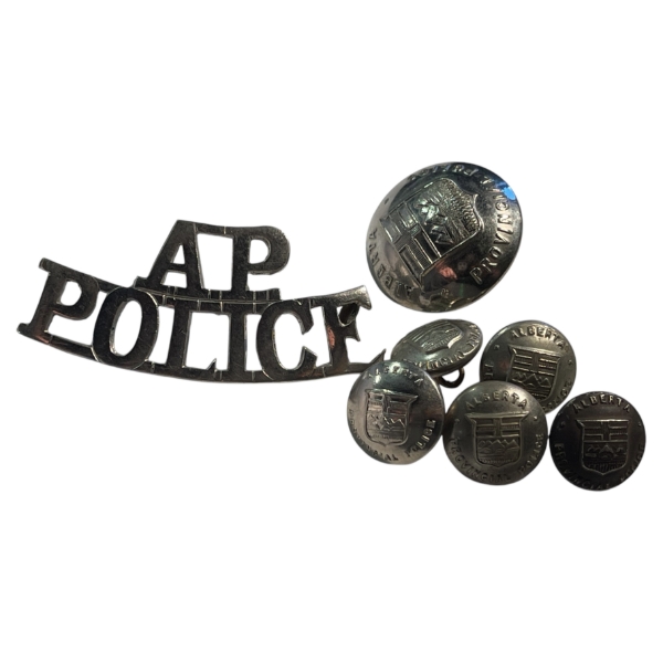 Alberta Provincial Police Shoulder Title Badge and Uniform Button Lot