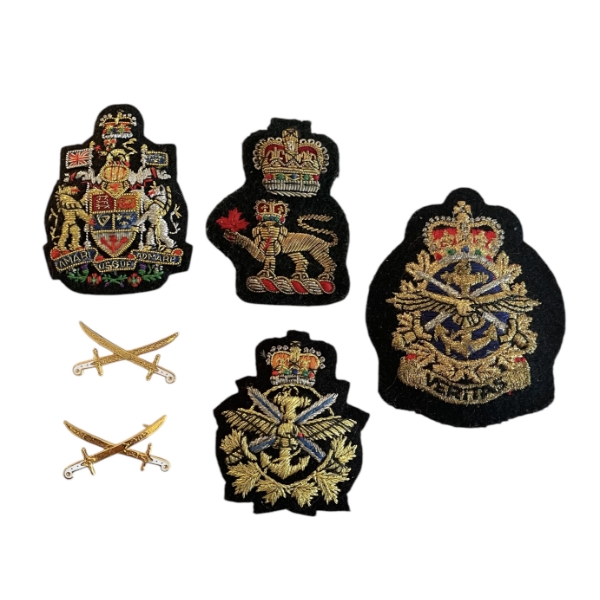 Canadian Military Badge Lot - Officers & Generals 