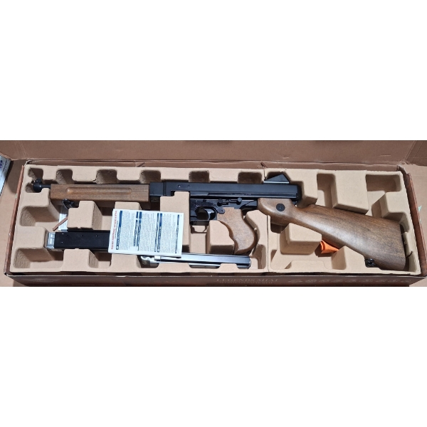Legends M1A1 Tommy Gun (LEAKING)
