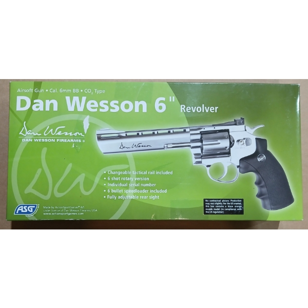 Dan Wesson Airsoft Revolver *open box*