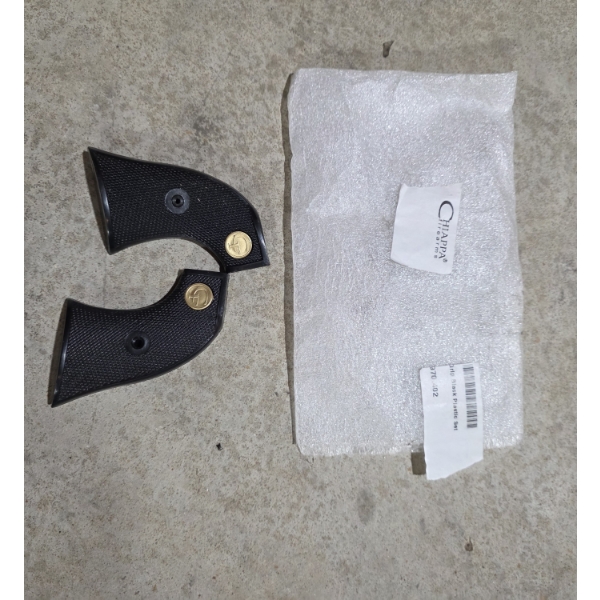 Chiappa Pistol Grip Set 