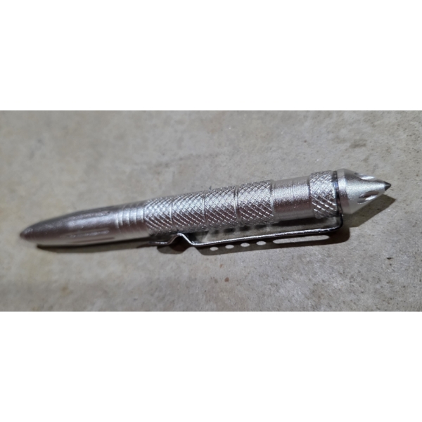 Window Breaker Tactical Pen